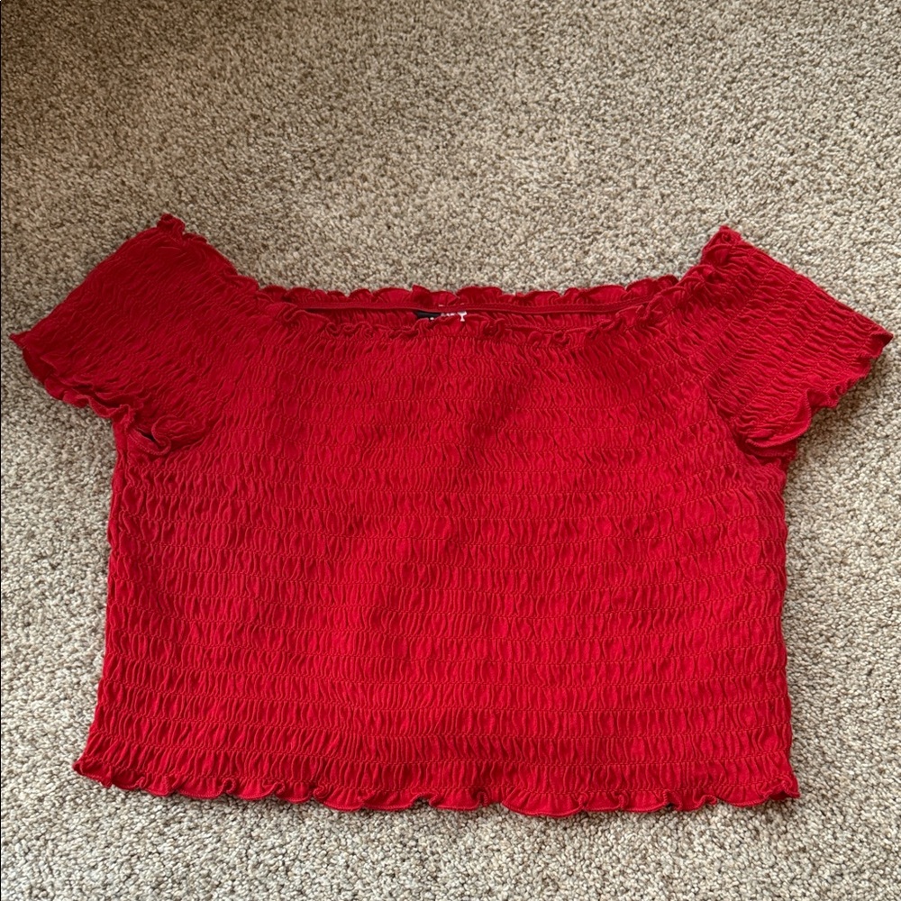 H&M Red Textured Crop Top
